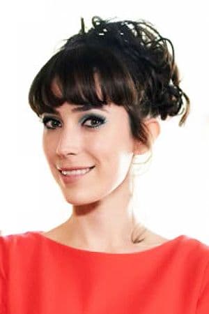 Geraldine Hakewill