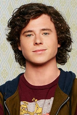 Charlie McDermott