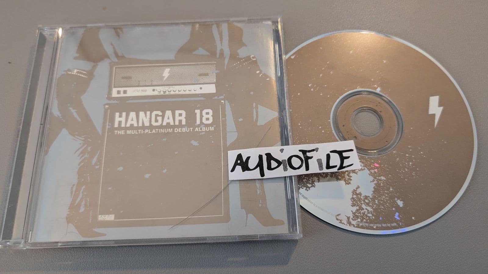 Hangar_18-The_Multi-Platinum_Debut_Album-CD-FLAC-2004-AUDiOFiLE