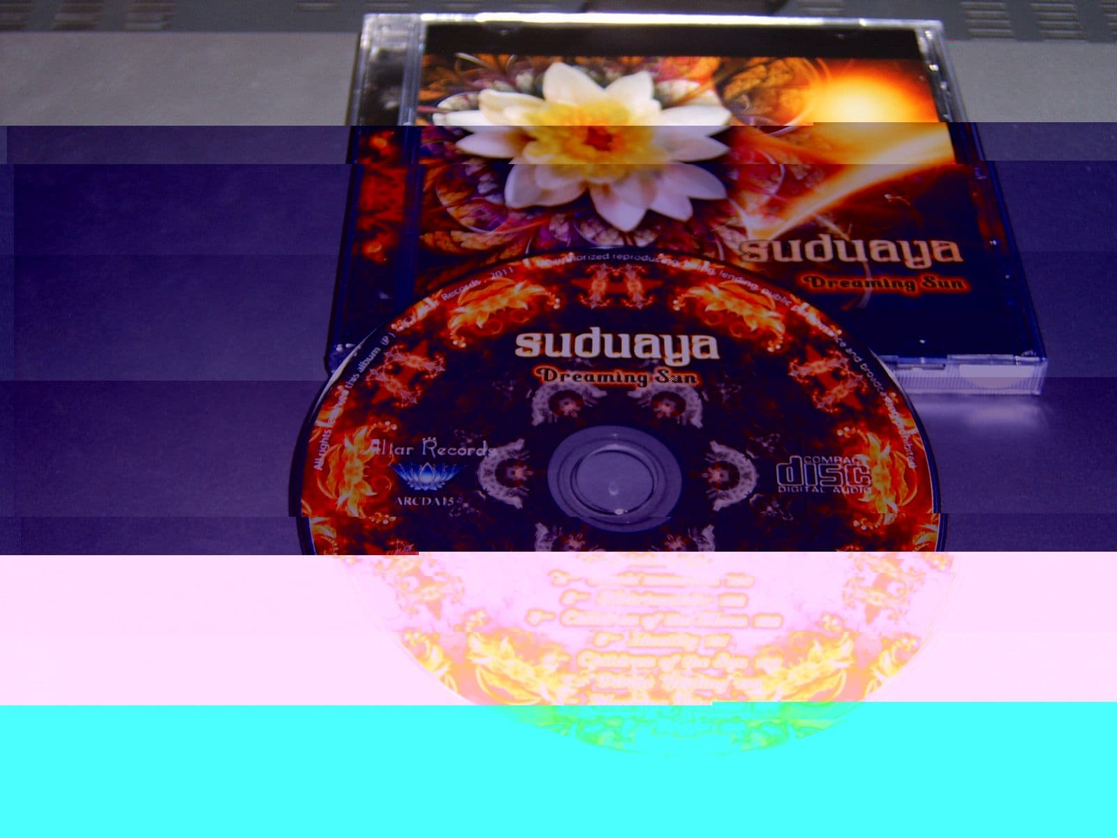 Suduaya_-_Dreaming_Sun-2011-MYCEL