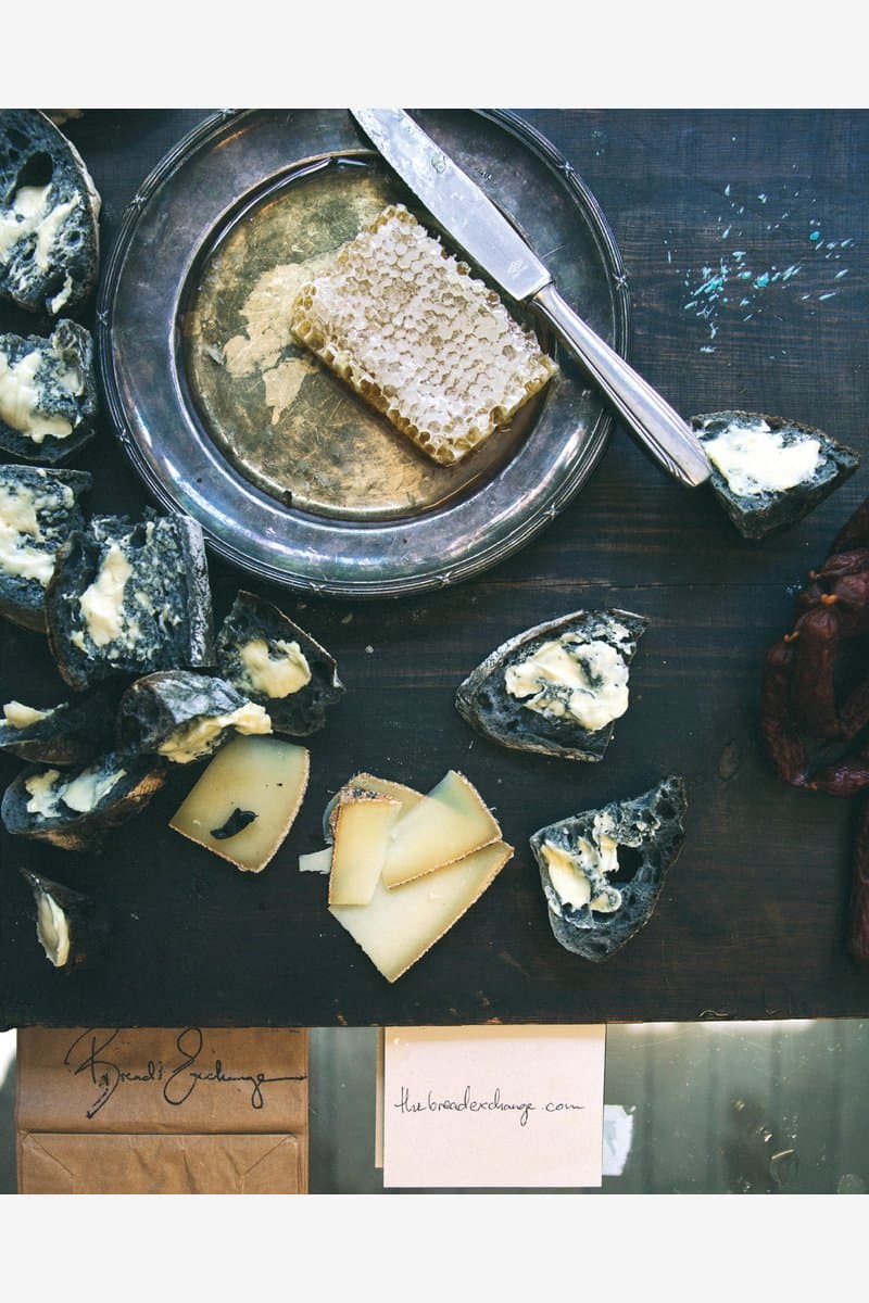 Malin.Elmlid.The.Bread.Exchange.Tales.and.Recipes.From.a.Journey.of.Baking.and.Bartering.2014.RETAiL.EPUB.eBook-NODE